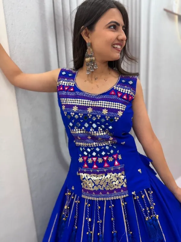 Blue_Embellished_Sleeveless_Lehenga_Choli_For_Women