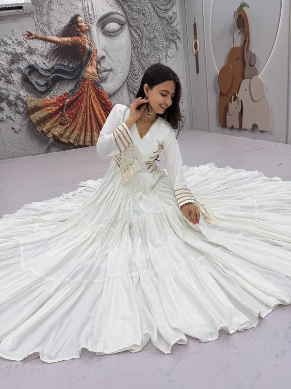 White_Embellished_Flared_Anarkali_Dress_For_Women