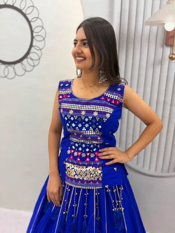 Blue_Embellished_Sleeveless_Lehenga_Choli_For_Women