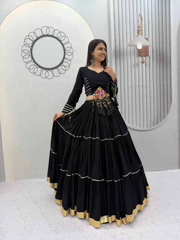 Black_Embellished_Lehenga_Set_For_Women