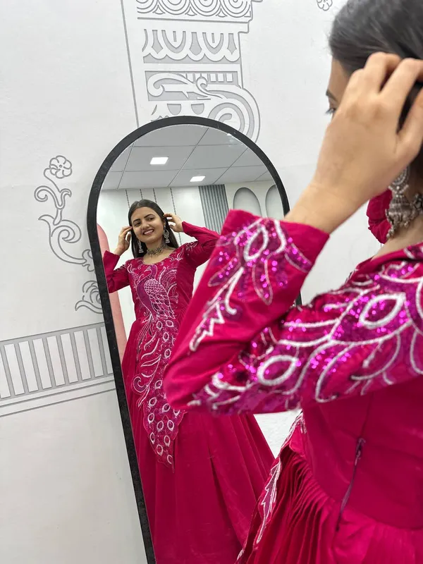 Magenta_Embroidered_Anarkali_Gown_For_Women