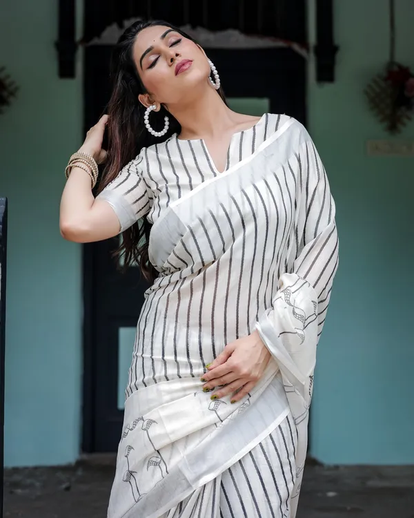Classic_Ivory_Linen_Cotton_Saree_With_Grey_Stripes_Minimal_Print