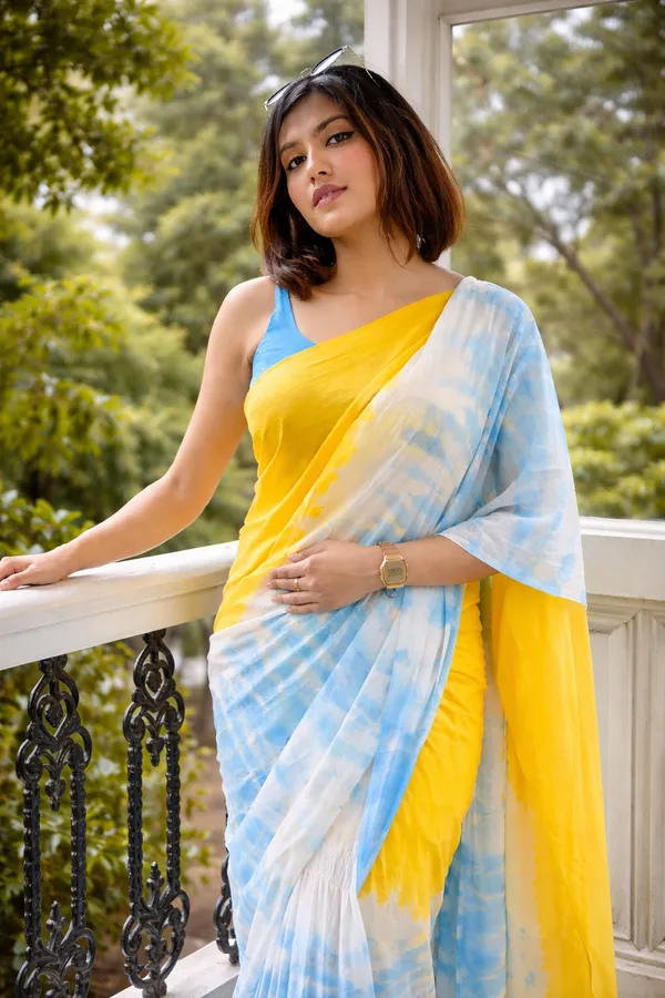 Sunshine_Yellow_Sky_Blue_Ombre_Saree_Soft_Tie_Dye_Elegance