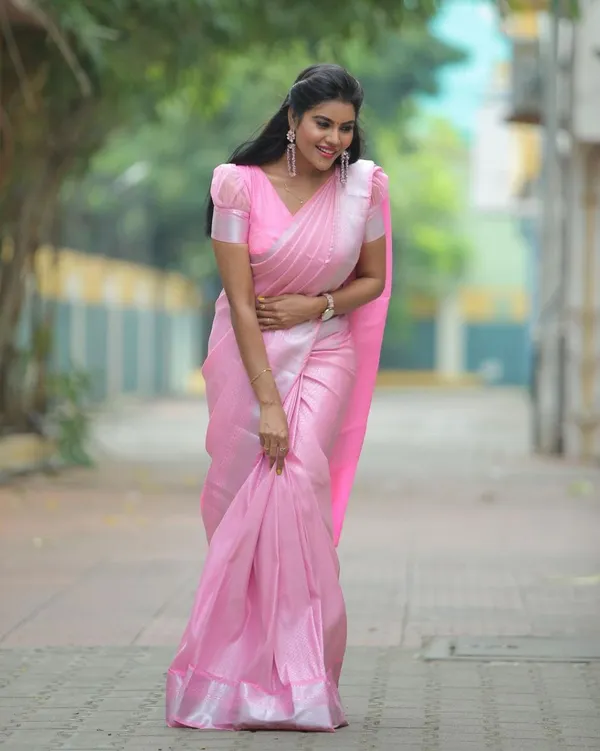 Blush_Pink_Soft_Silk_Blend_Saree_With_Silver_Woven_Border