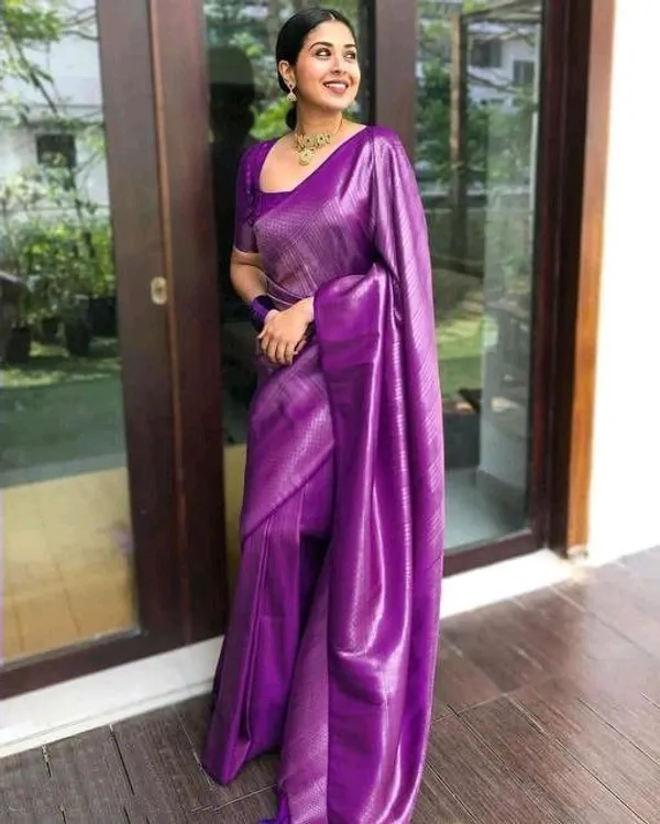 Royal_Purple_Woven_Silk_Blend_Saree_With_Silver_Zari_Geometric_Design