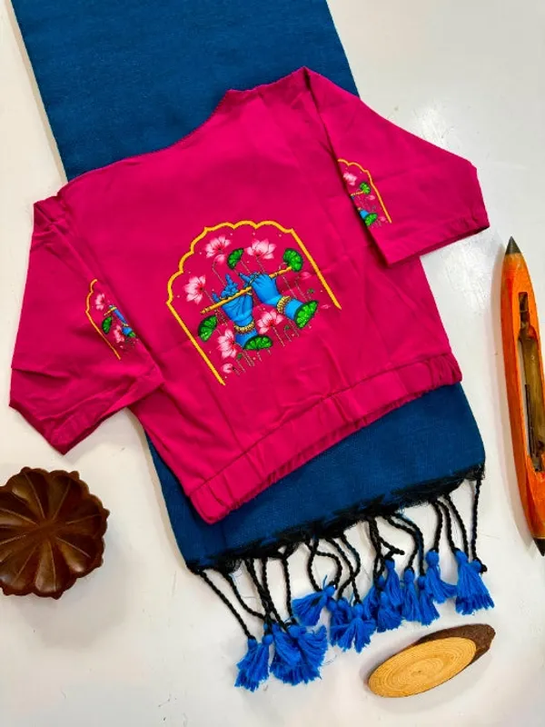 Royal_Blue_Saree_With_Magenta_Kriahna_Printes_Blouse