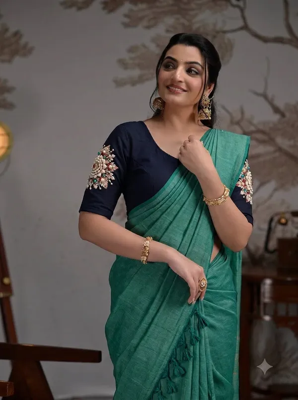 Sea_Green_Saree_With_Navy_Blue_Floral_Print_Ready_To_Wear_Blouse