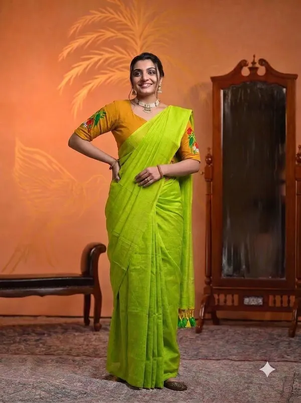 Lime_Green_Saree_With_Mustard_Parrot_Printed_Ready_To_Wear_Blouse