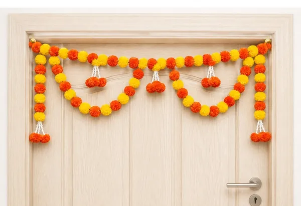 Plastic_Festive_Orange_Yellow_Pom_Pom_Door_Toran