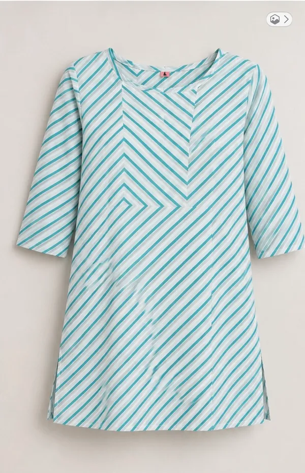 White_Geometric_Print_Straight_Kurta_For_Women