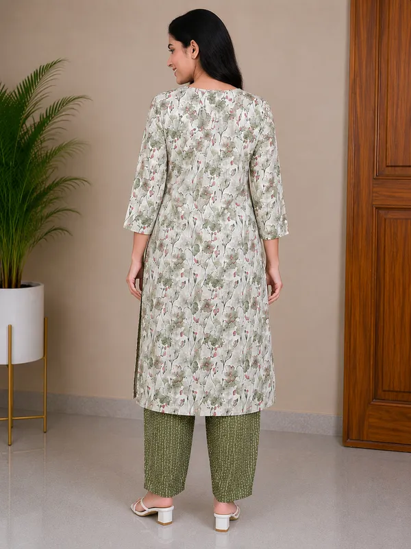 Cream_Floral_Print_Straight_Kurta_Set_for_Women