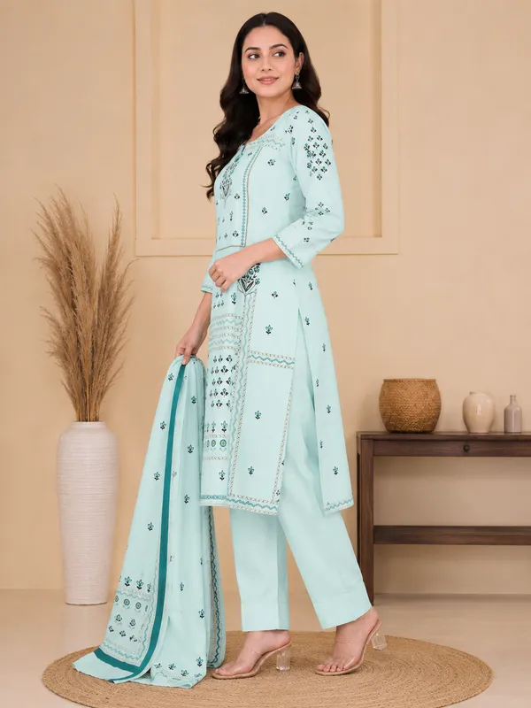 Aqua_Printed_Straight_Kurta_Set_With_Dupatta_For_Women