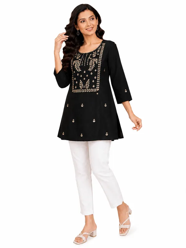 Black_Embroidered_A-Line_Kurta_for_Women