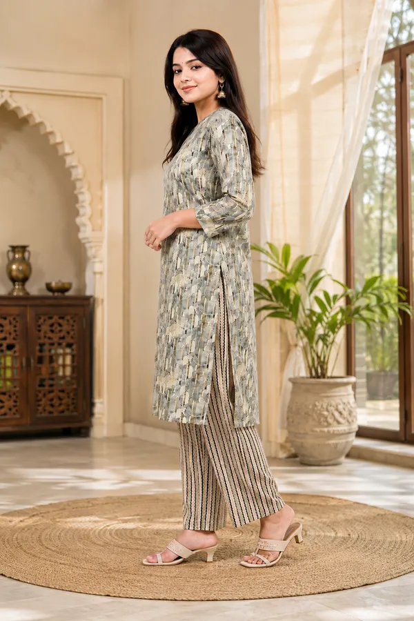 Grey_Printed_Straight_Kurta_Palazzo_Set_for_Women