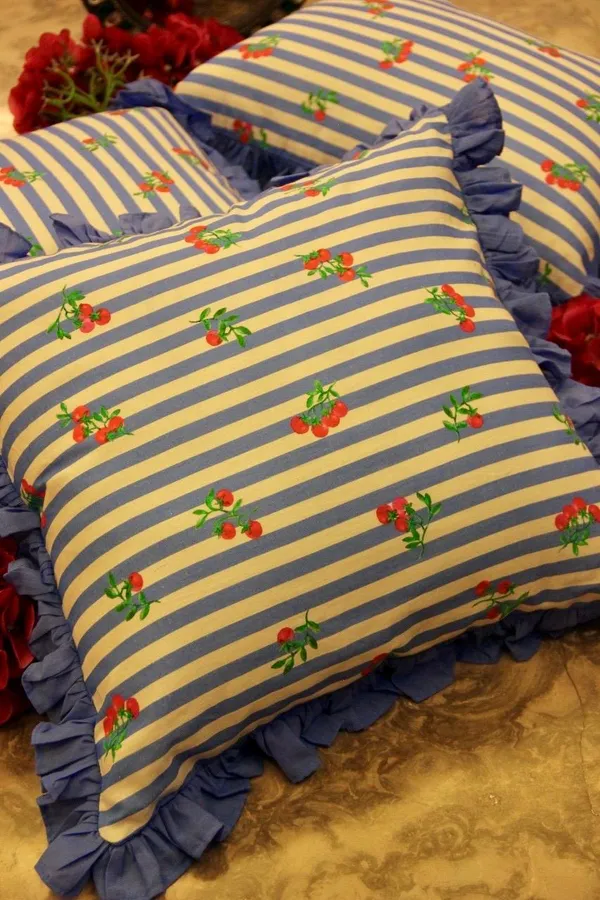 Cotton_Bohemian_Frill_Print_Cushion_Cover