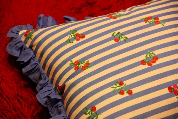 Cotton_Blue_Frill_Print_Lumbar_Cushion_Cover