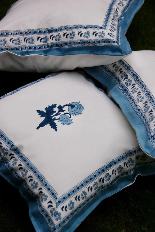 Cotton_Indigo_Floral_Block_Print_Cushion_Cover