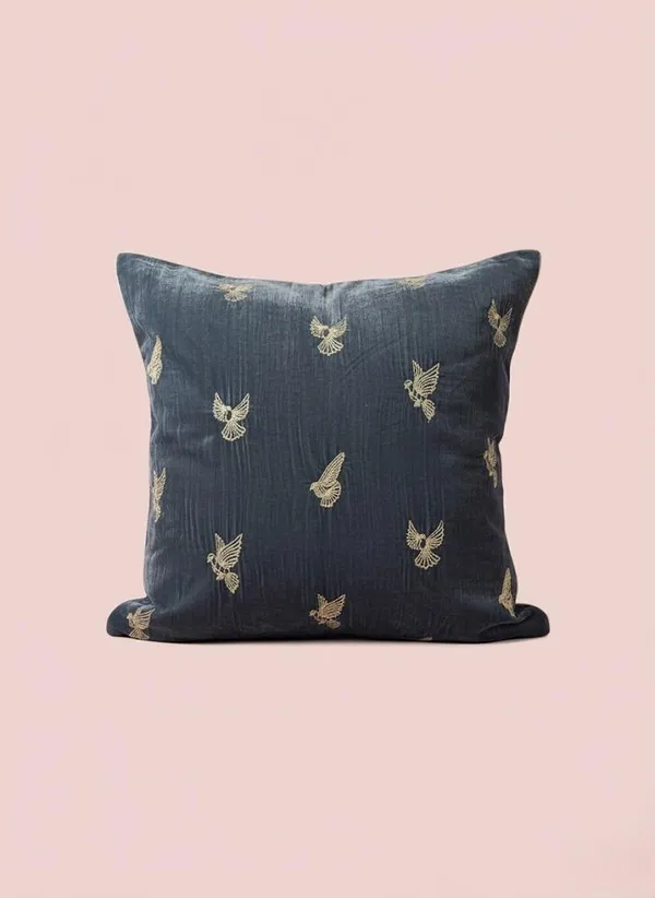 Wishborne_Velvet_Cushion_Cover