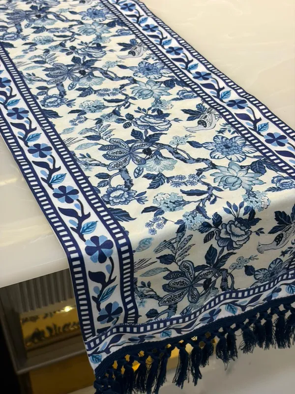 Satin_Coastal_Blue_Bird_Print_Table_Runner