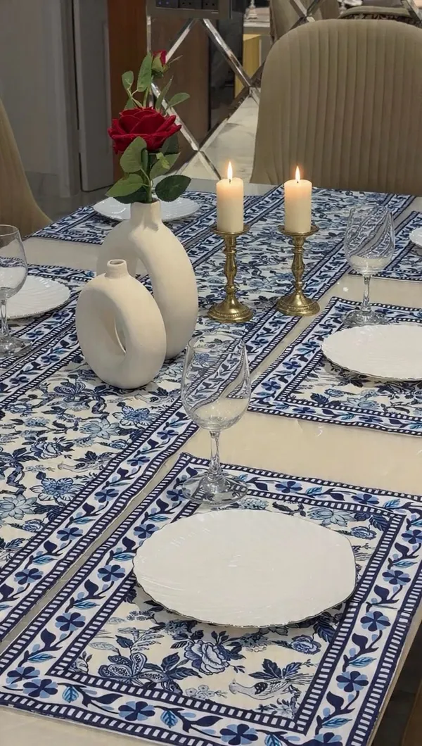 Satin_Coastal_Blue_Bird_Print_Table_Runner