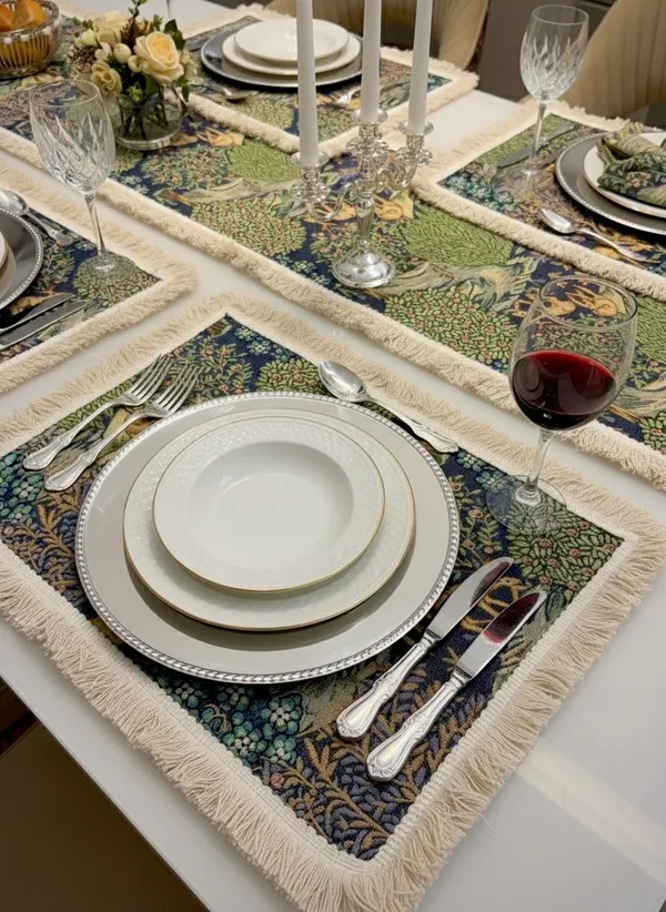 Jacquard_Forest_Deer_Print_Green_Home_Decor_Set