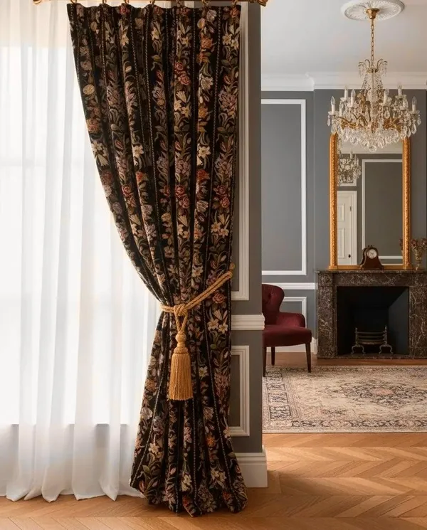 Velvet_Regal_Solid_Curtains_Set_Of_2