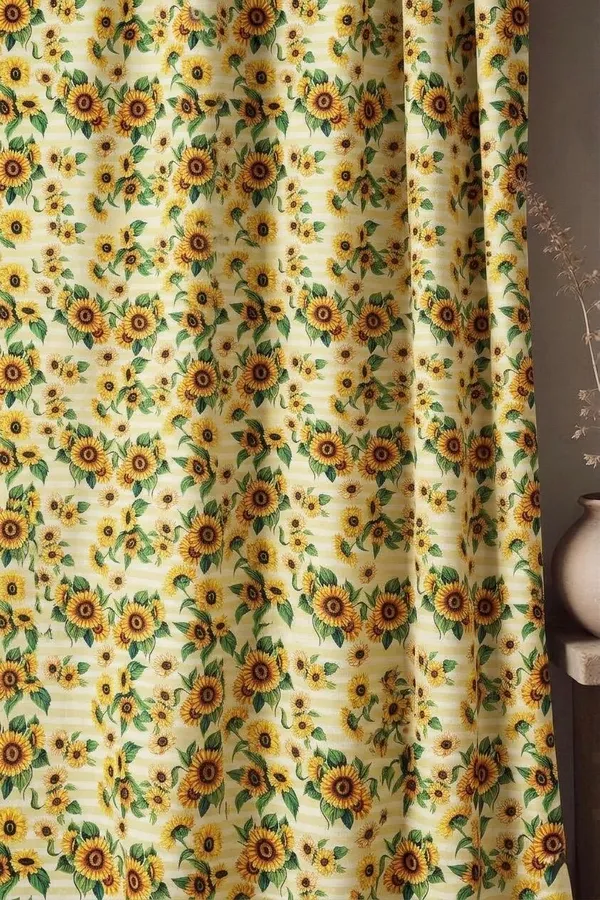 Jacquard_Floral_Multicolour_Curtains_Set_Of_2