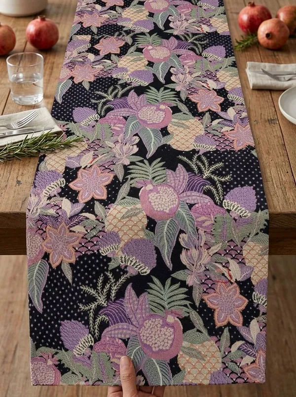Jacquard_Blackberry_Bloom_Patterned_Home_Decor_Set
