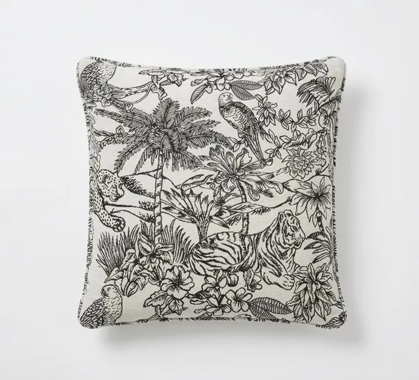 Jacquard_Jungle_Animal_Motif_Cushion_Cover