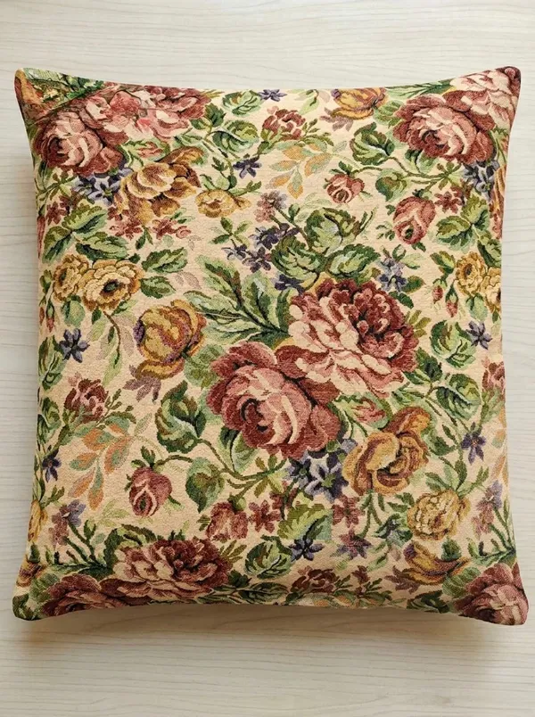 Jacquard_Vintage_Floral_Print_Cushion_Cover