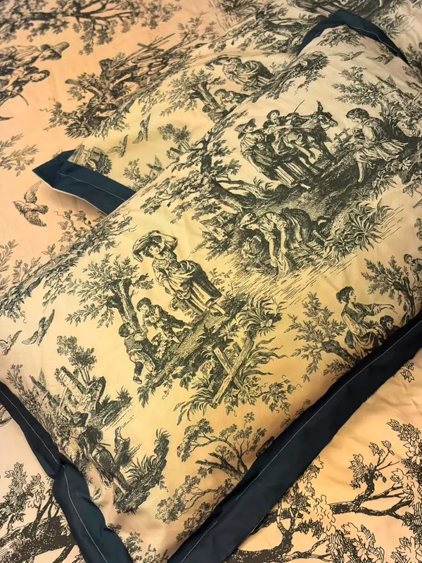 Cambric_Cotton_English_Countryside_Floral_King_Bedsheet_Set