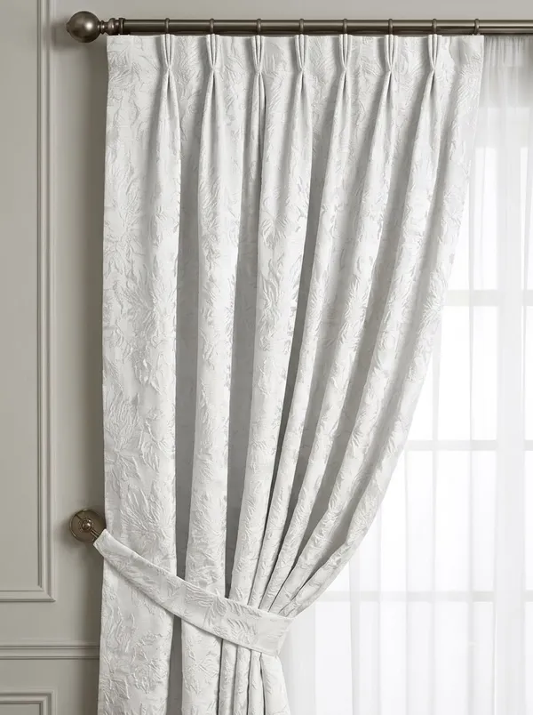 Jacquard_Woven_Patterned_Curtains_Set_Of_2_Channel_Fitting