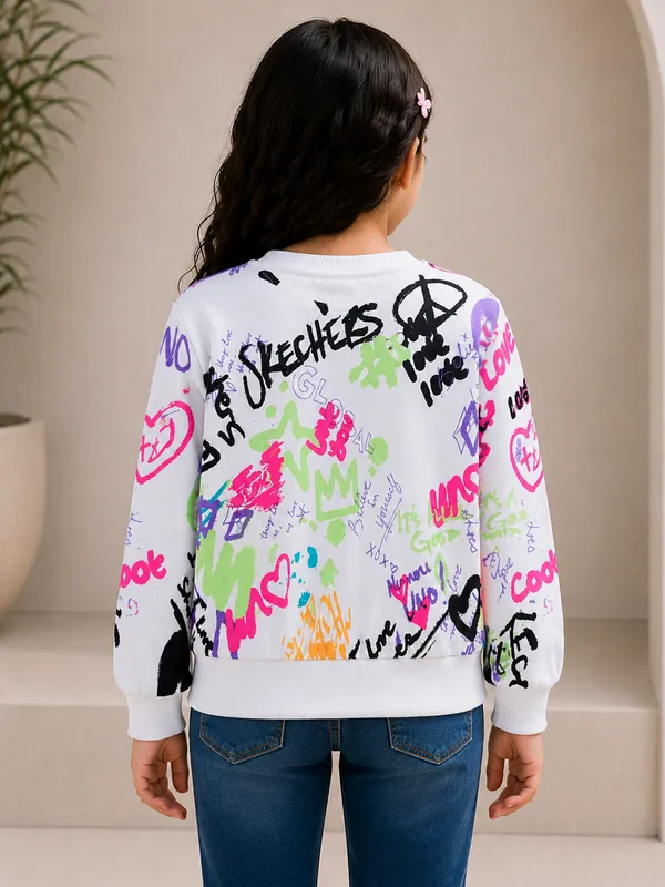 White_Printed_Sweatshirt_For_Girls