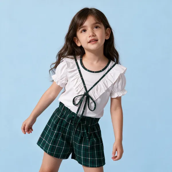 Girl_S_Top_With_High_Waist_Shorts_And_Belt