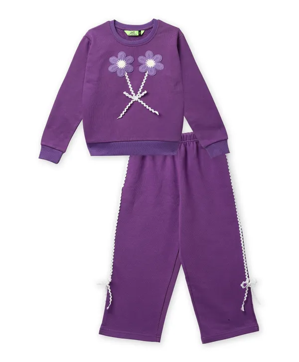 Full_Sleeves_Floral_Applique_Detailed_Solid_Sweatshirt_And_Pant_Set