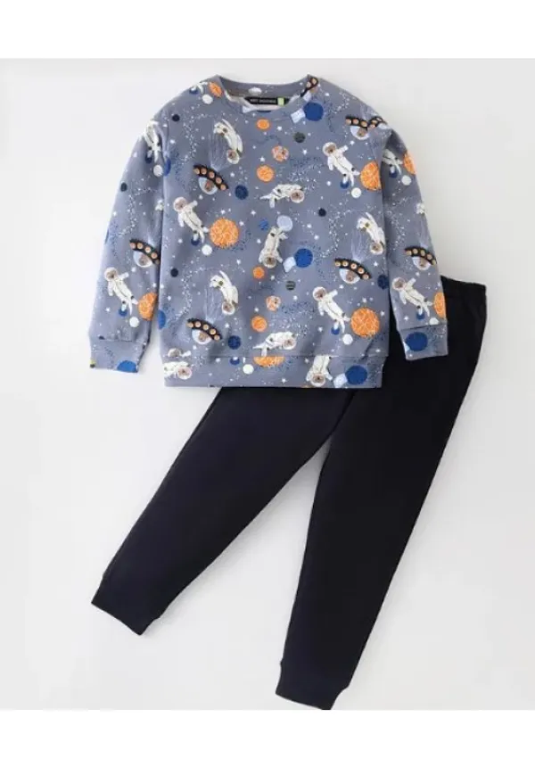 Interlock_Full_Sleeves_Space_Theme_Printed_Sweatshirt_With_Solid_Pant