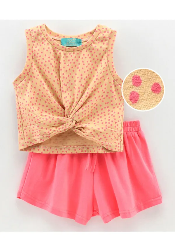 Sleeveless_Dots_Print_Top_With_Shorts