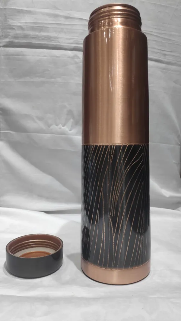 Two_tone_antique_copper_bottle_(pure_copper)