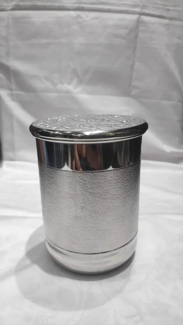 Pure_copper_kulhad_with_coaster_nickel_finish