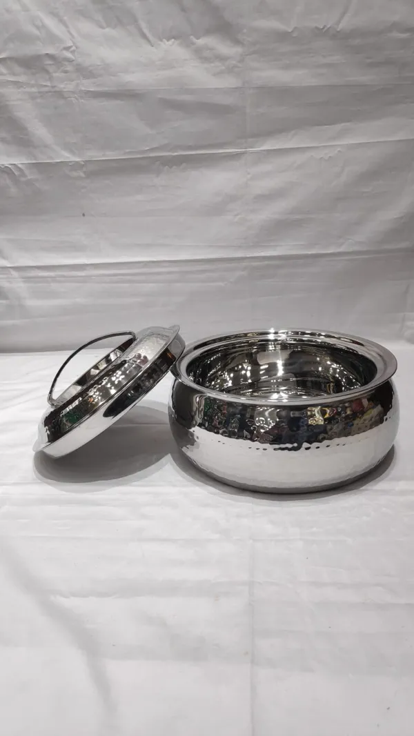 Stainless_Steel_Hammered_Insulated_Casserole_With_Lid