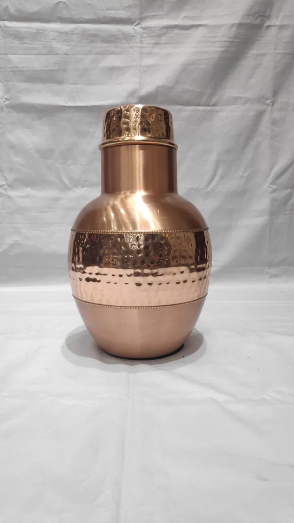 Pure_Copper_Hammered_Water_Pot_With_Glass_as_a_lid