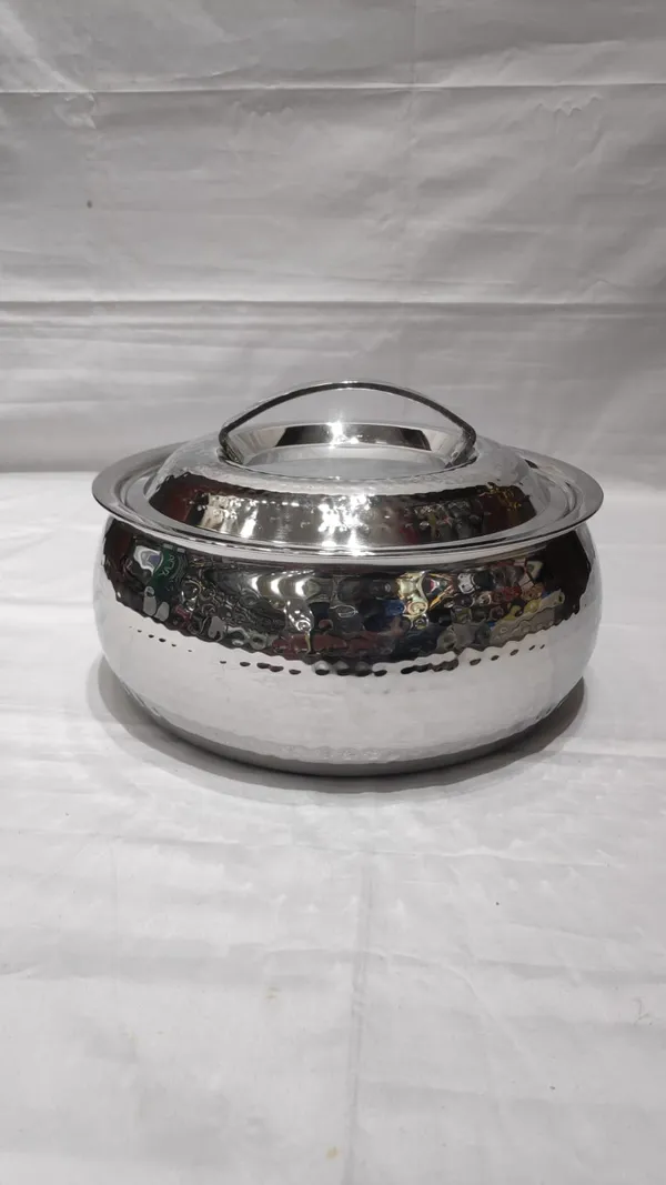 Stainless_Steel_Hammered_Insulated_Casserole_With_Lid