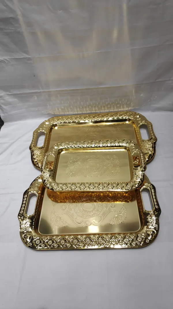 Gold_Finish_Ornate_Floral_Serving_Tray_3pc_Set