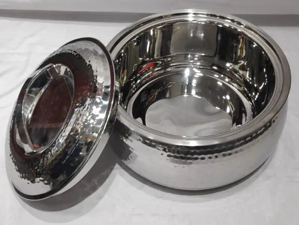 Stainless_Steel_Traditional_Hammered_Casserole