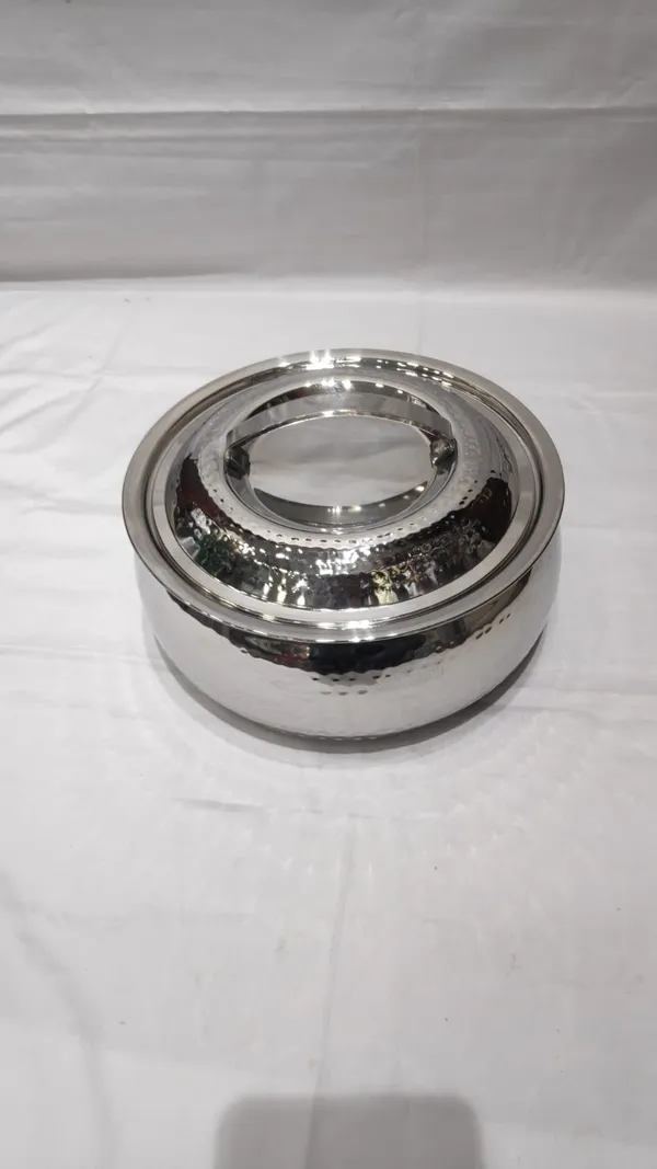 Stainless_Steel_Hammered_Insulated_Casserole_With_Lid