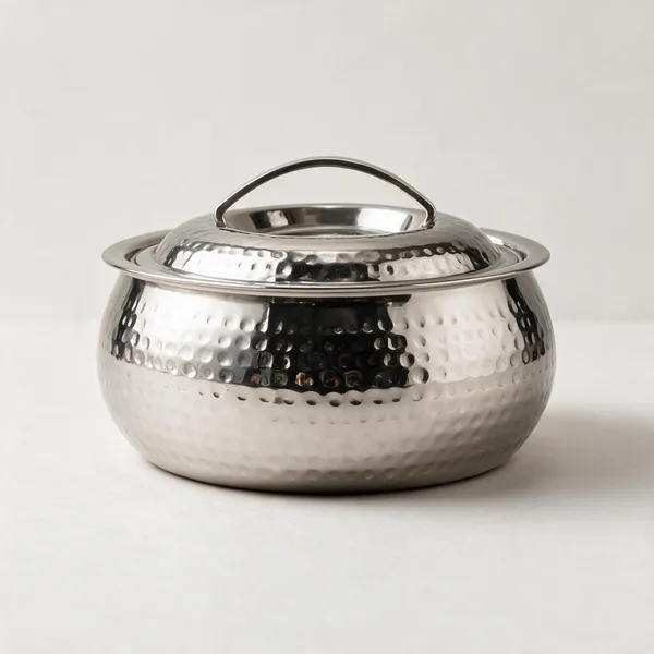 Stainless_Steel_Traditional_Hammered_Casserole