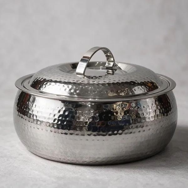 Stainless_Steel_Traditional_Hammered_Casserole