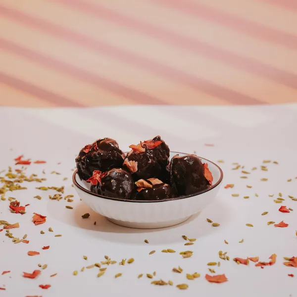 Paan_Chocolate_Dates_100g_-_Pack_of_2