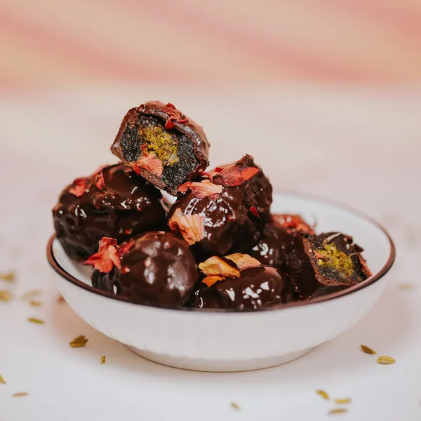 Paan_Chocolate_Dates_100g_-_Pack_of_2