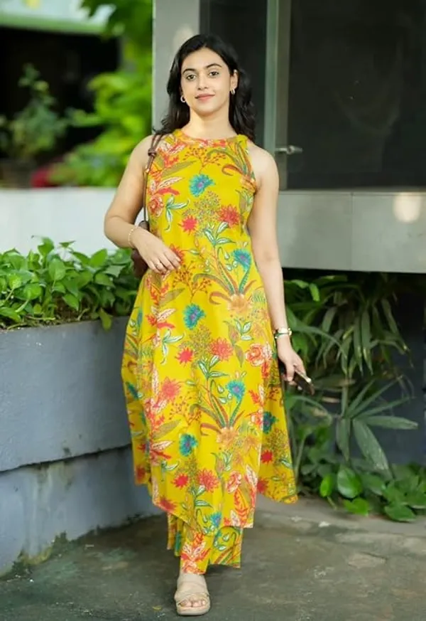 Yellow_Floral_Print_Sleeveless_Kurta_Set_for_Women